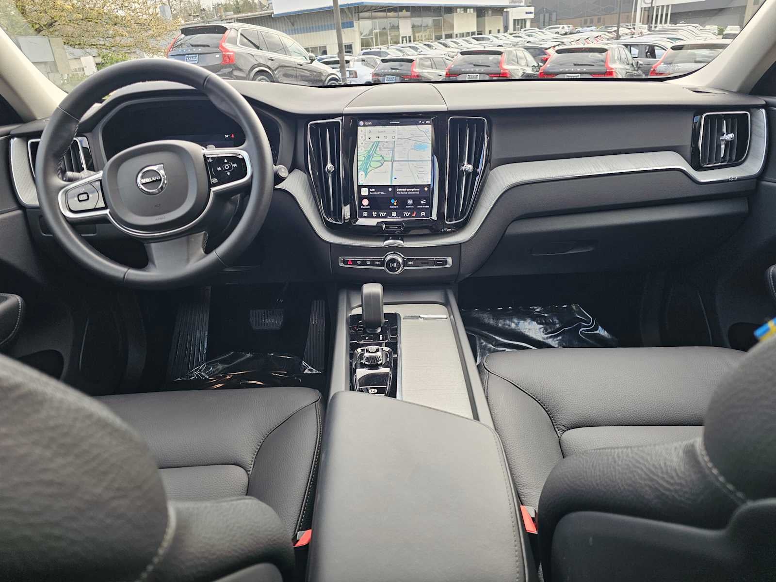 2025 Volvo XC60 Plus