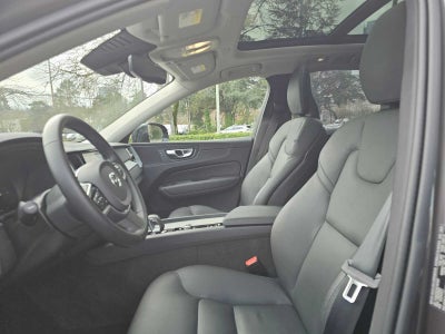 2025 Volvo XC60 Plus