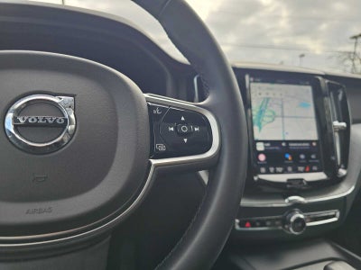2025 Volvo XC60 Plus