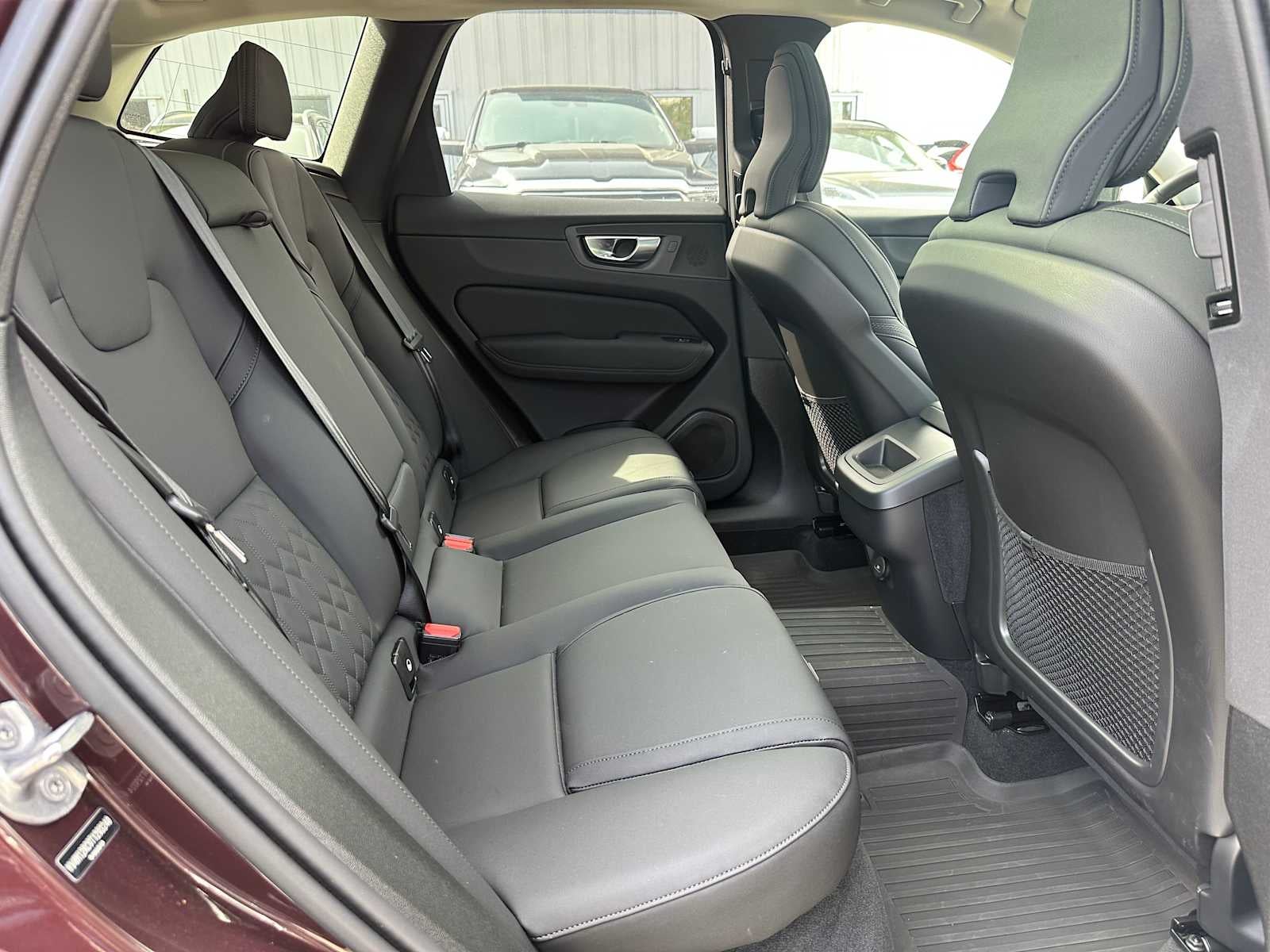 2026 Volvo XC60 Plus