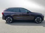 2026 Volvo XC60 Plus