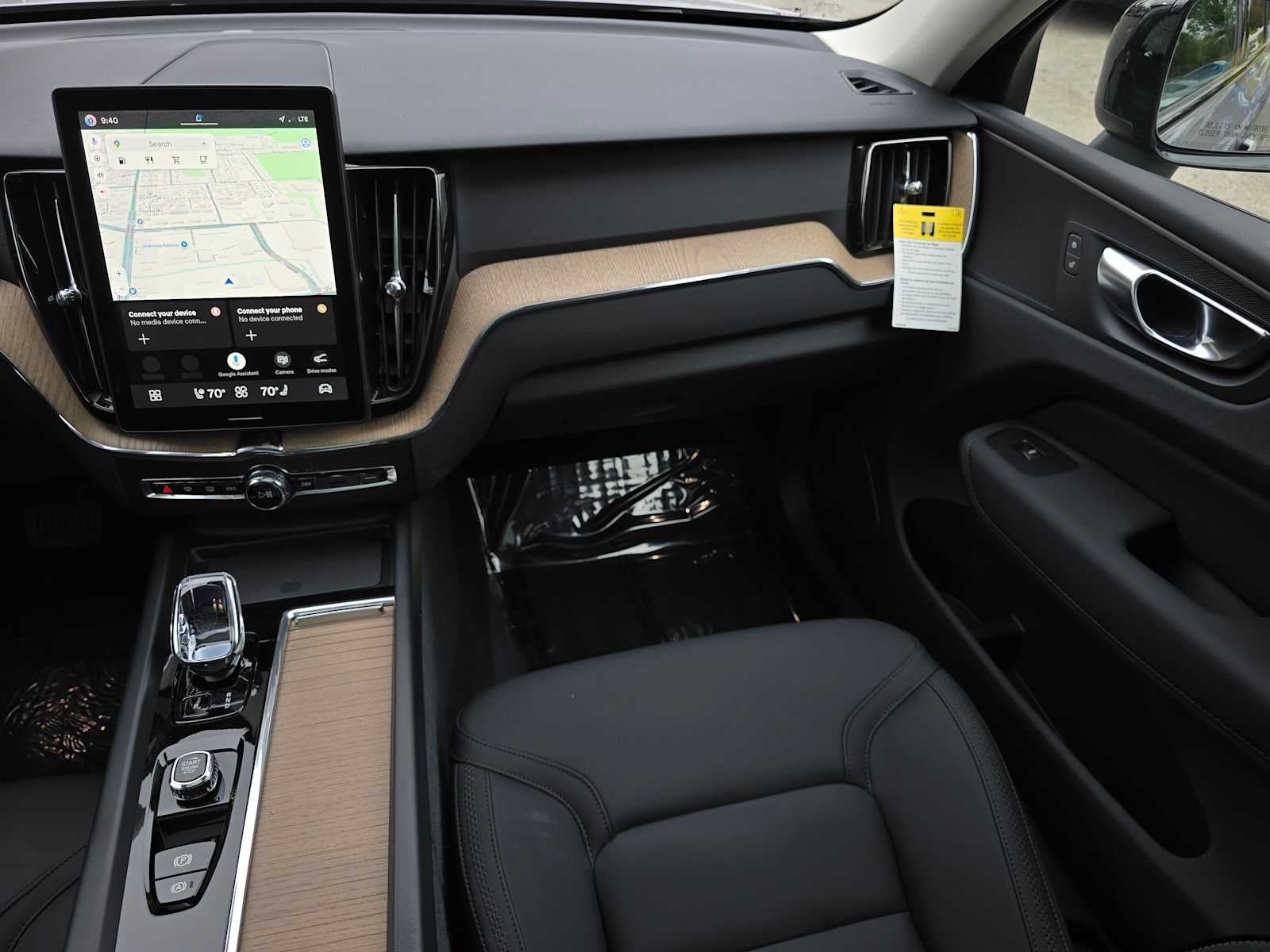 2026 Volvo XC60 Plus