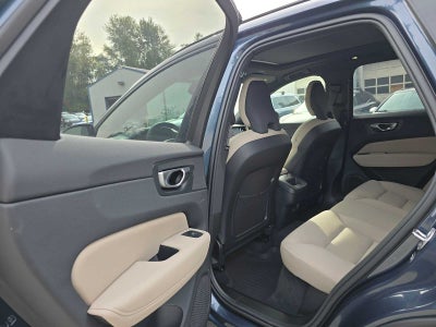 2026 Volvo XC60 Plus