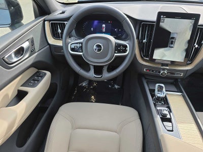 2026 Volvo XC60 Plus