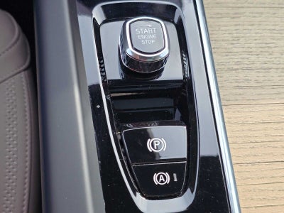 2026 Volvo XC60 Plus