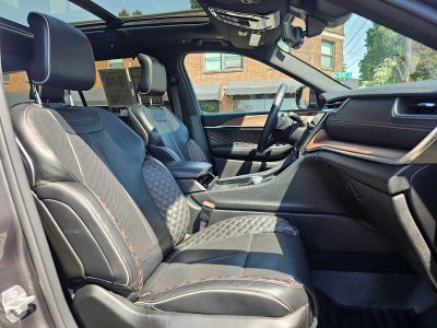 2022 Jeep Grand Cherokee L Summit