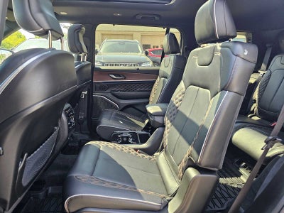 2022 Jeep Grand Cherokee L Summit