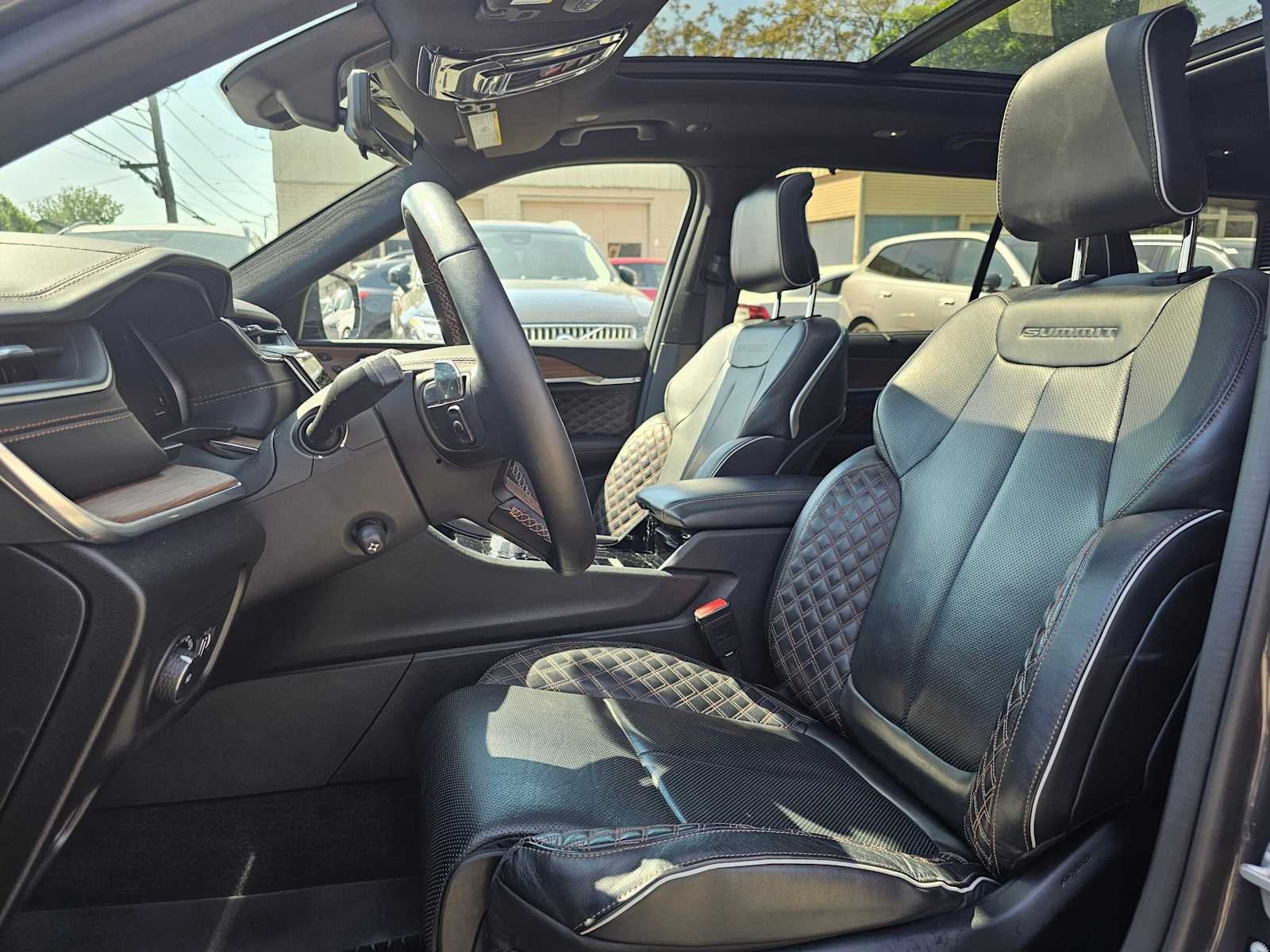2022 Jeep Grand Cherokee L Summit