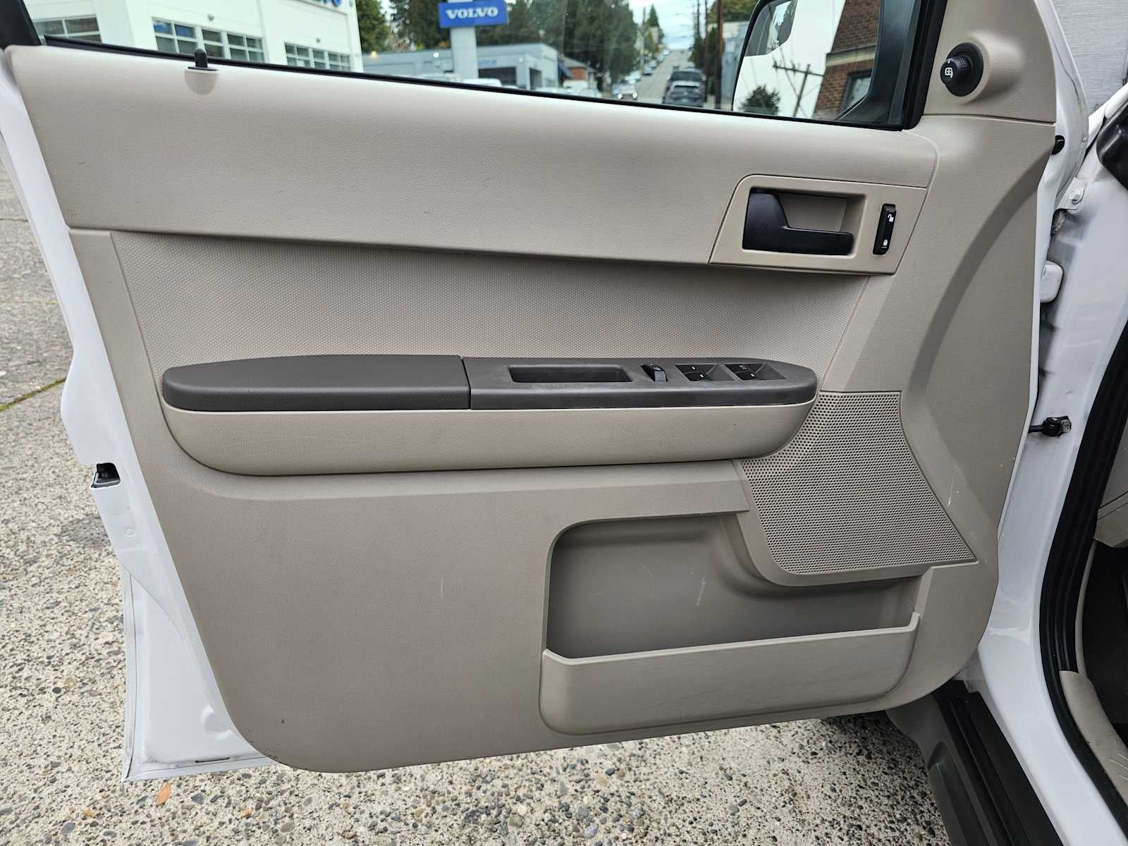 2011 Ford Escape XLS