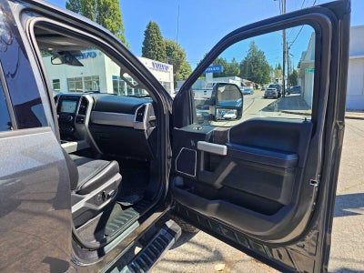 2018 Ford Super Duty F-350 SRW Pickup LARIAT