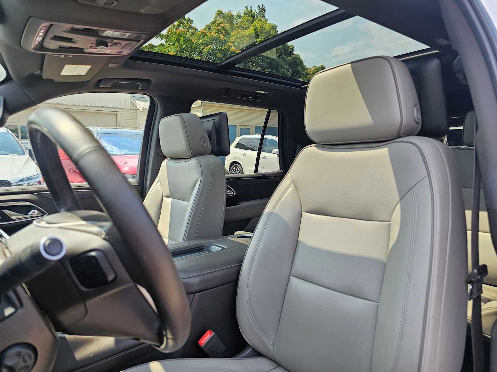 2021 GMC Yukon SLT