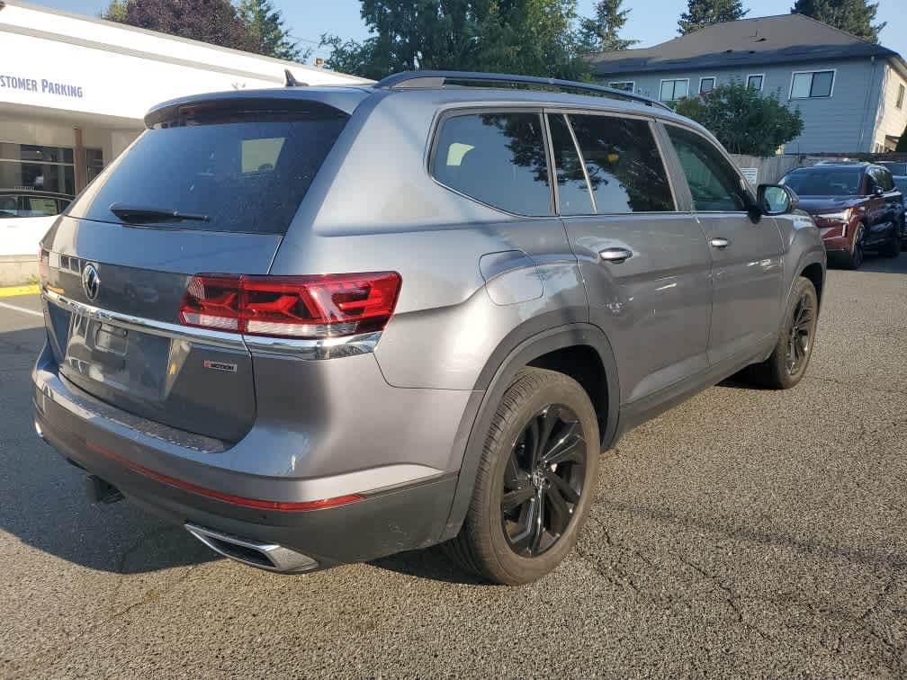 2022 Volkswagen Atlas 3.6L V6 SE w/Technology
