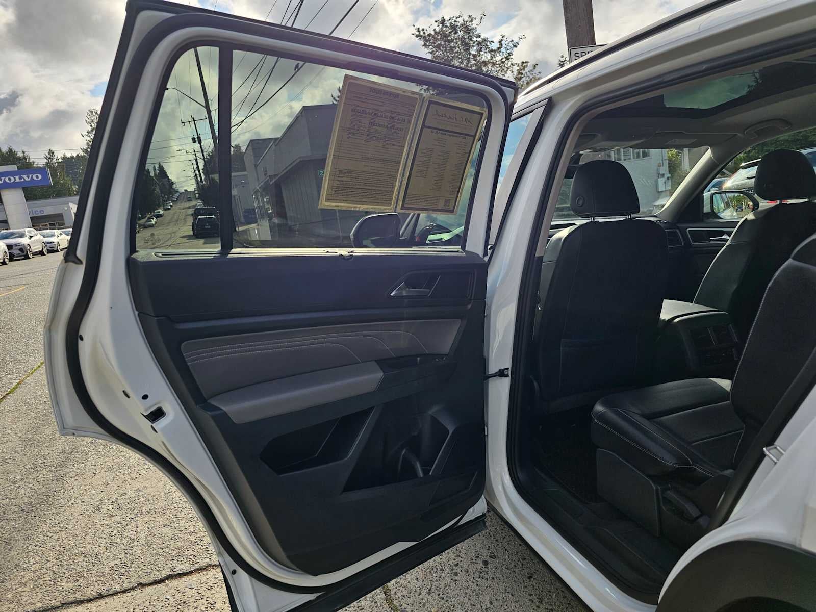2021 Volkswagen Atlas 3.6L V6 SE w/Technology