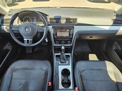 2013 Volkswagen Passat SE