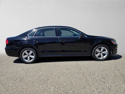 2013 Volkswagen Passat SE