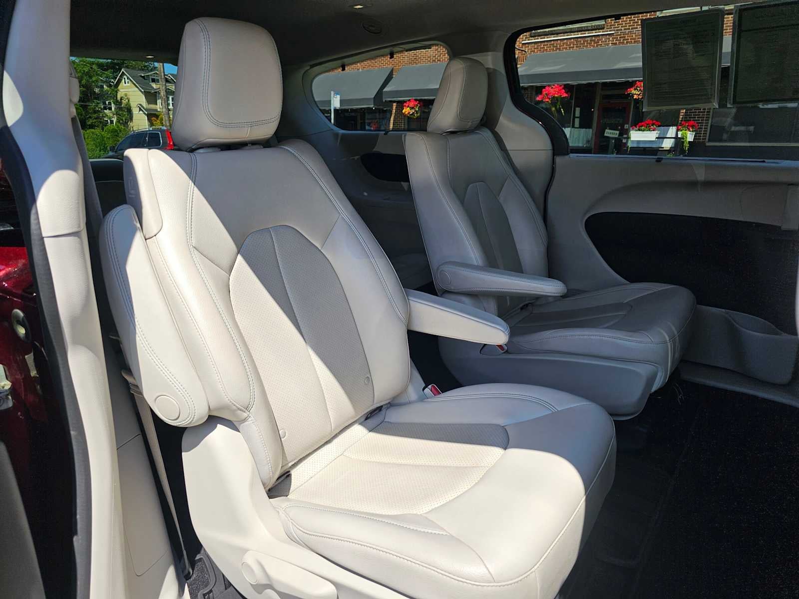 2018 Chrysler Pacifica Hybrid Touring L
