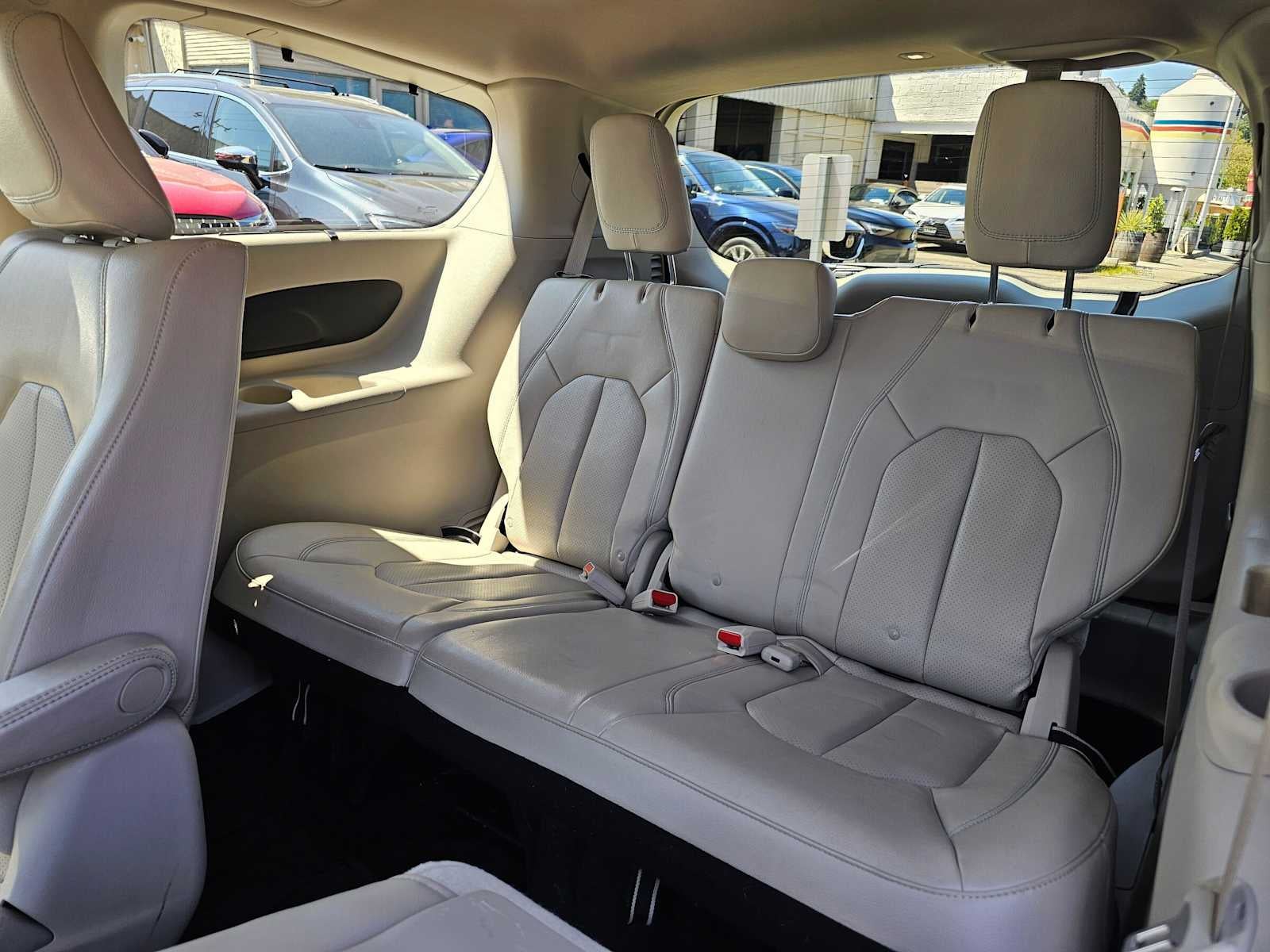 2018 Chrysler Pacifica Hybrid Touring L