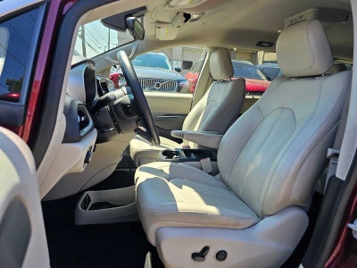 2018 Chrysler Pacifica Hybrid Touring L