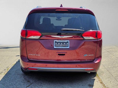 2018 Chrysler Pacifica Hybrid Touring L