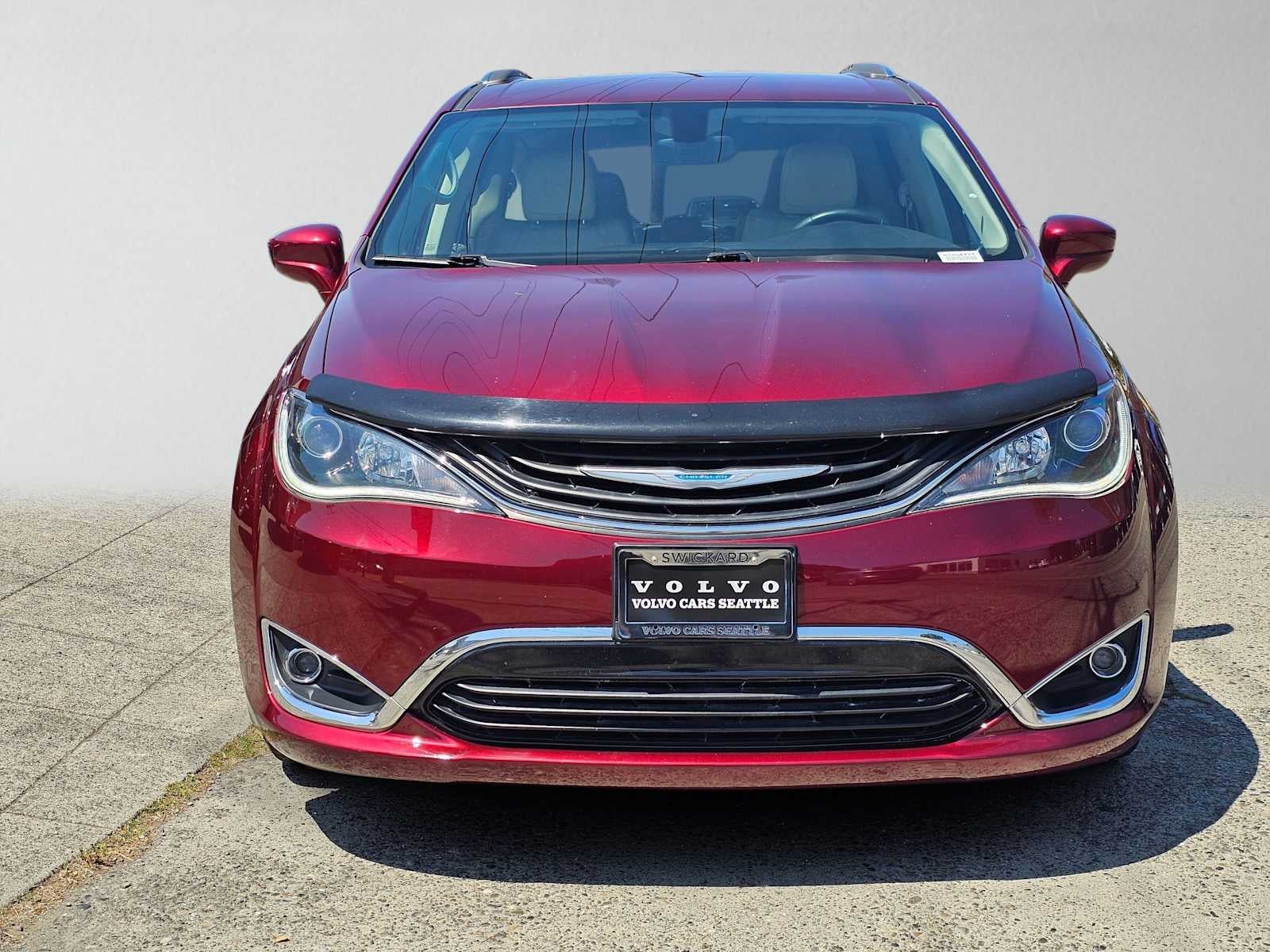 2018 Chrysler Pacifica Hybrid Touring L