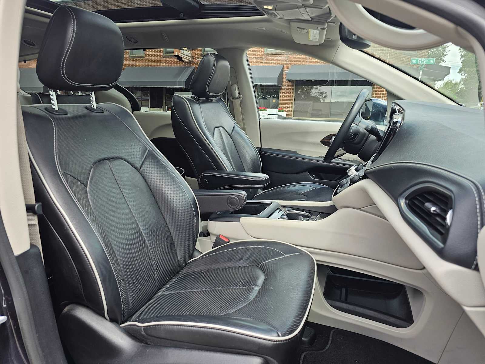 2021 Chrysler Pacifica Hybrid Limited