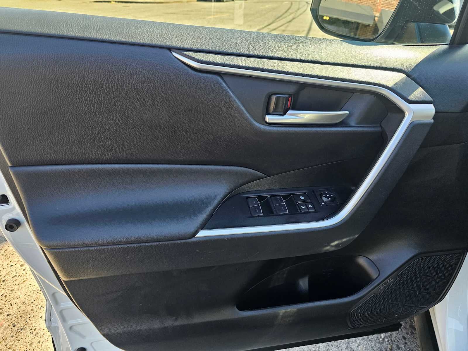2023 Toyota RAV4 Hybrid Woodland