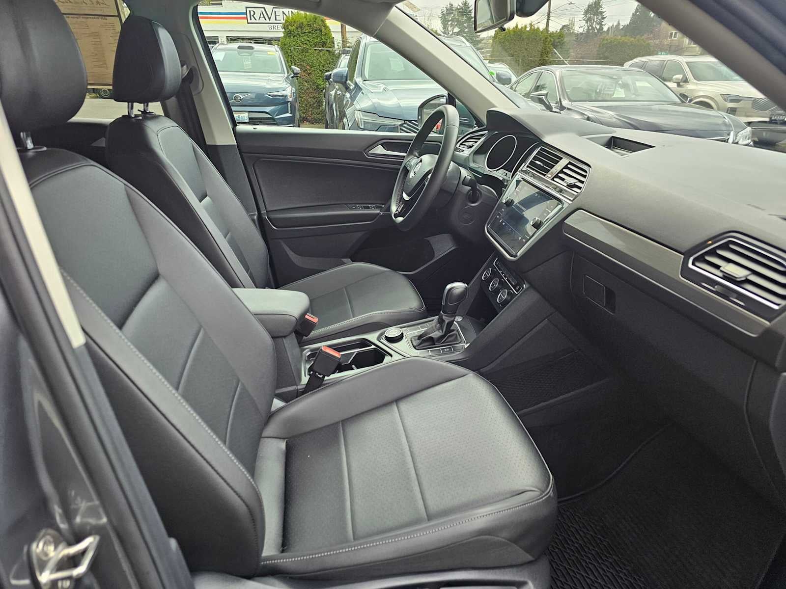 2020 Volkswagen Tiguan SE