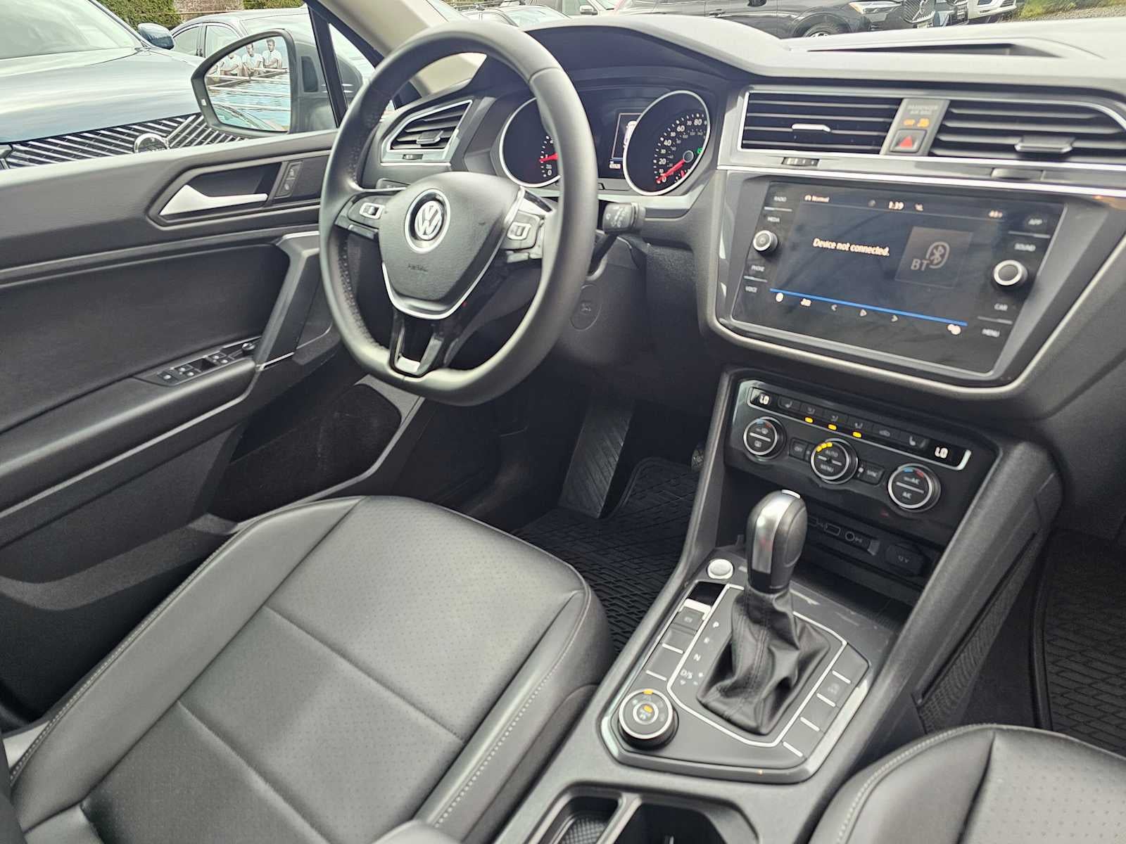 2020 Volkswagen Tiguan SE