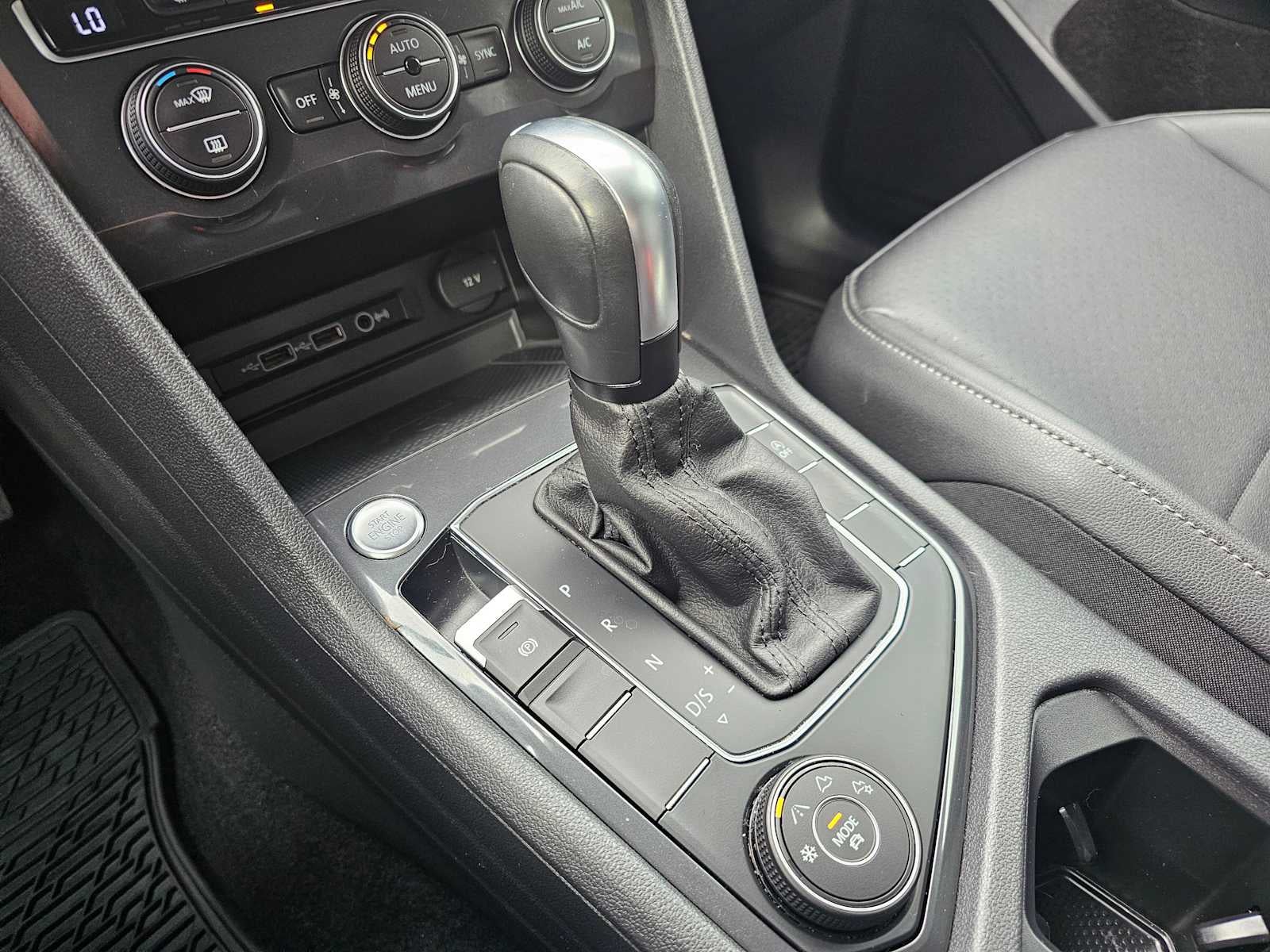 2020 Volkswagen Tiguan SE