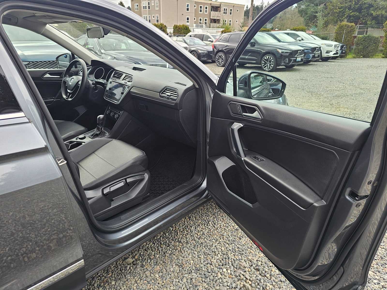 2020 Volkswagen Tiguan SE