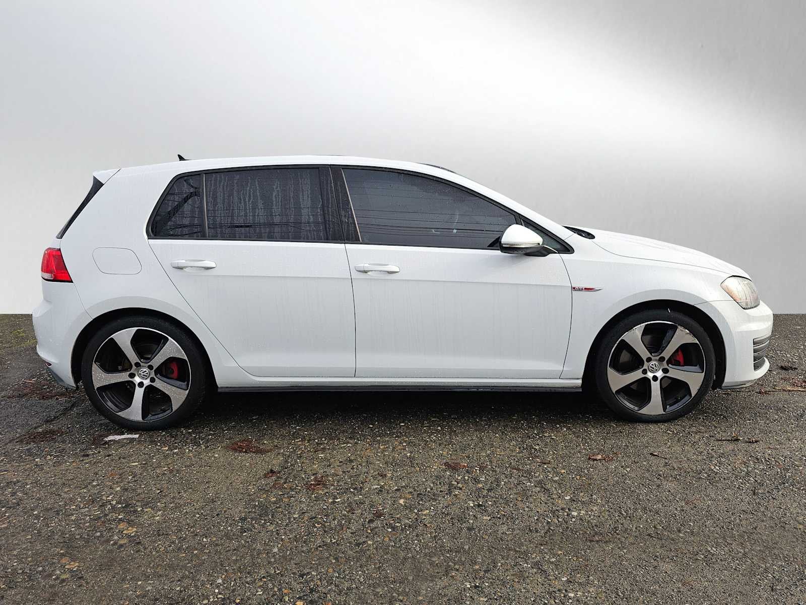 2015 Volkswagen Golf GTI SE