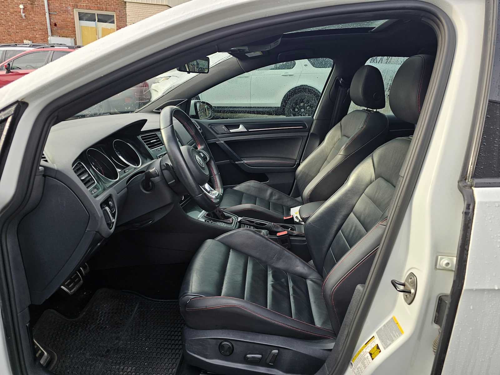 2015 Volkswagen Golf GTI SE