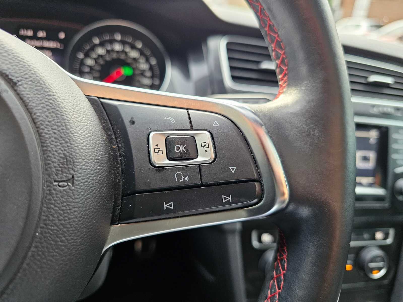 2015 Volkswagen Golf GTI SE