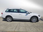 2017 Volkswagen Golf Alltrack SE