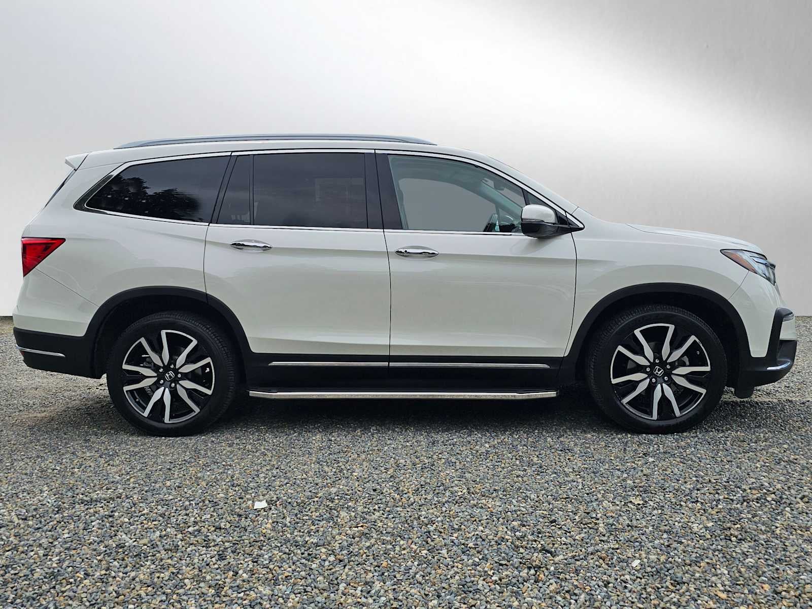 2019 Honda Pilot Touring 8-Passenger