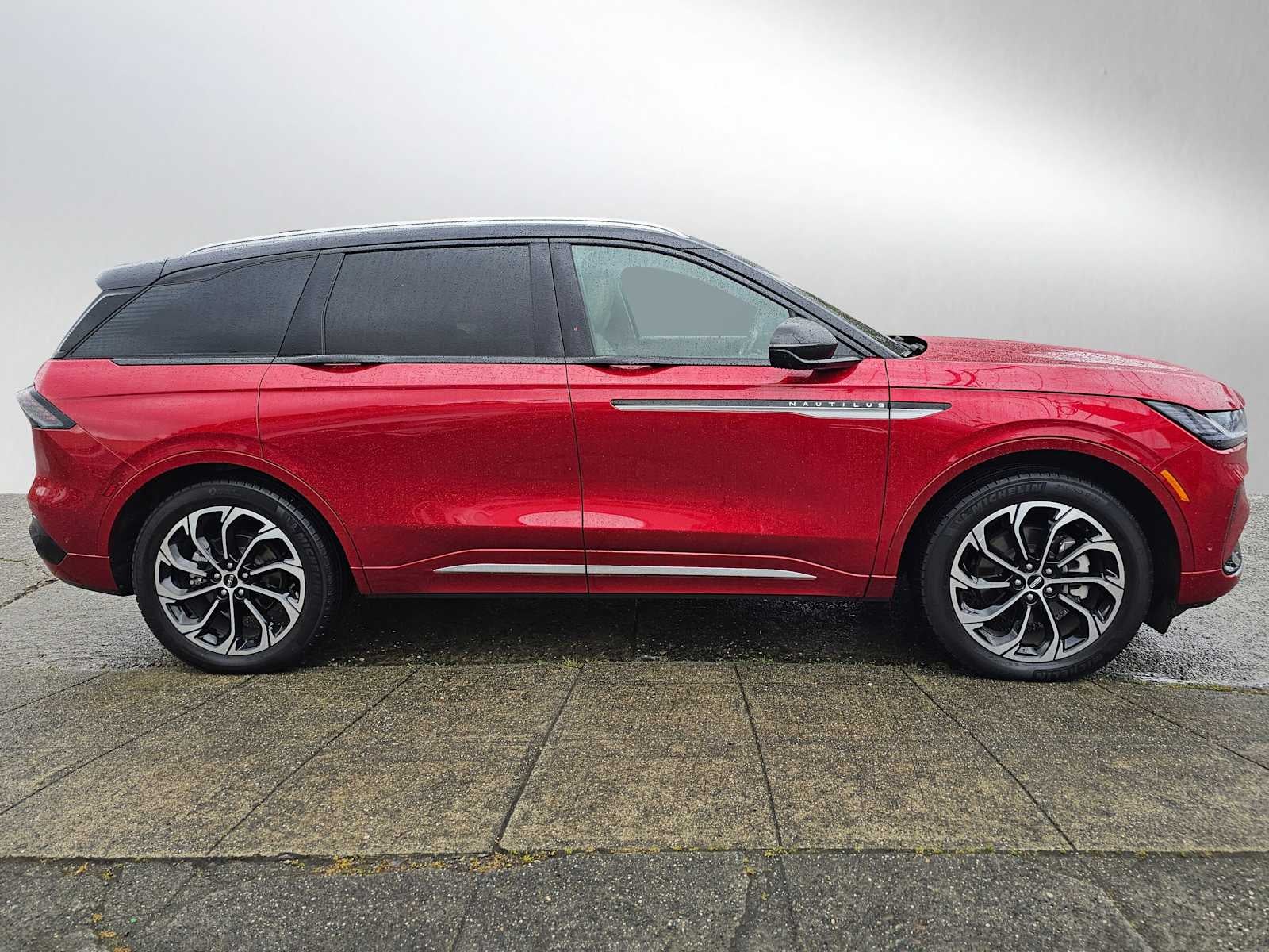 2024 Lincoln Nautilus Reserve