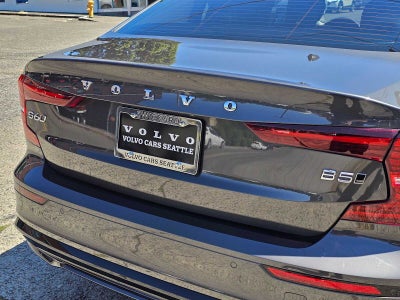 2024 Volvo S60 Plus Dark Theme