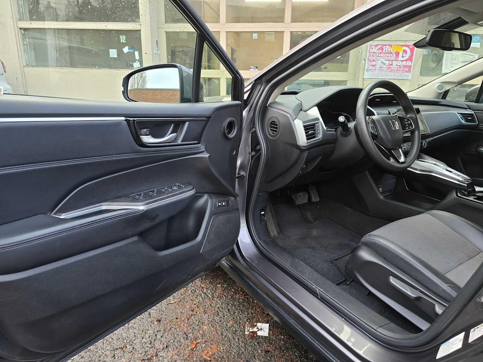 2018 Honda Clarity Plug-In Hybrid Sedan