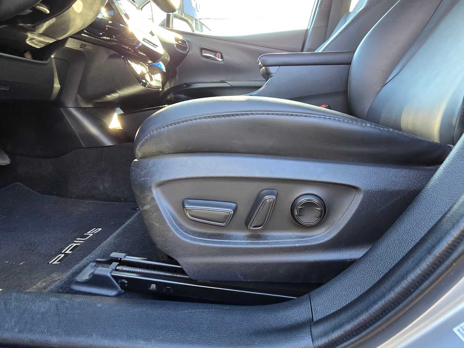 2022 Toyota Prius XLE