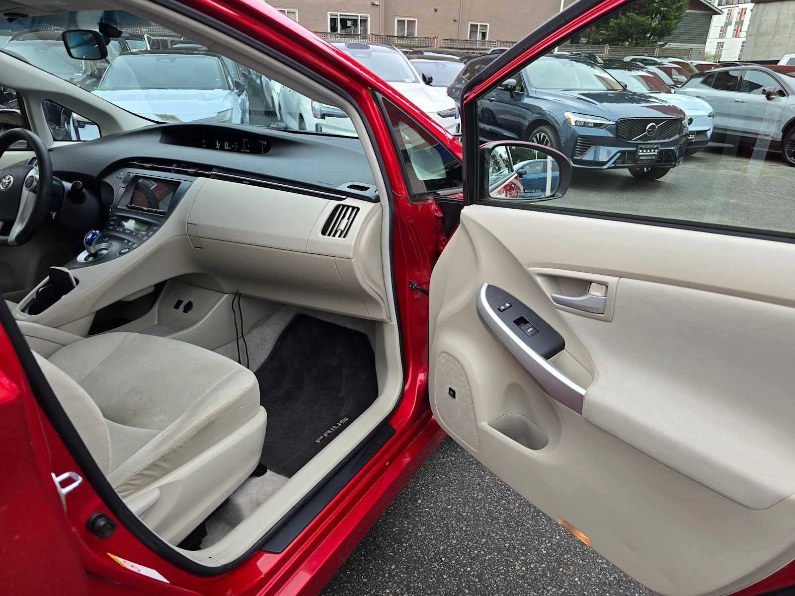 2011 Toyota Prius III