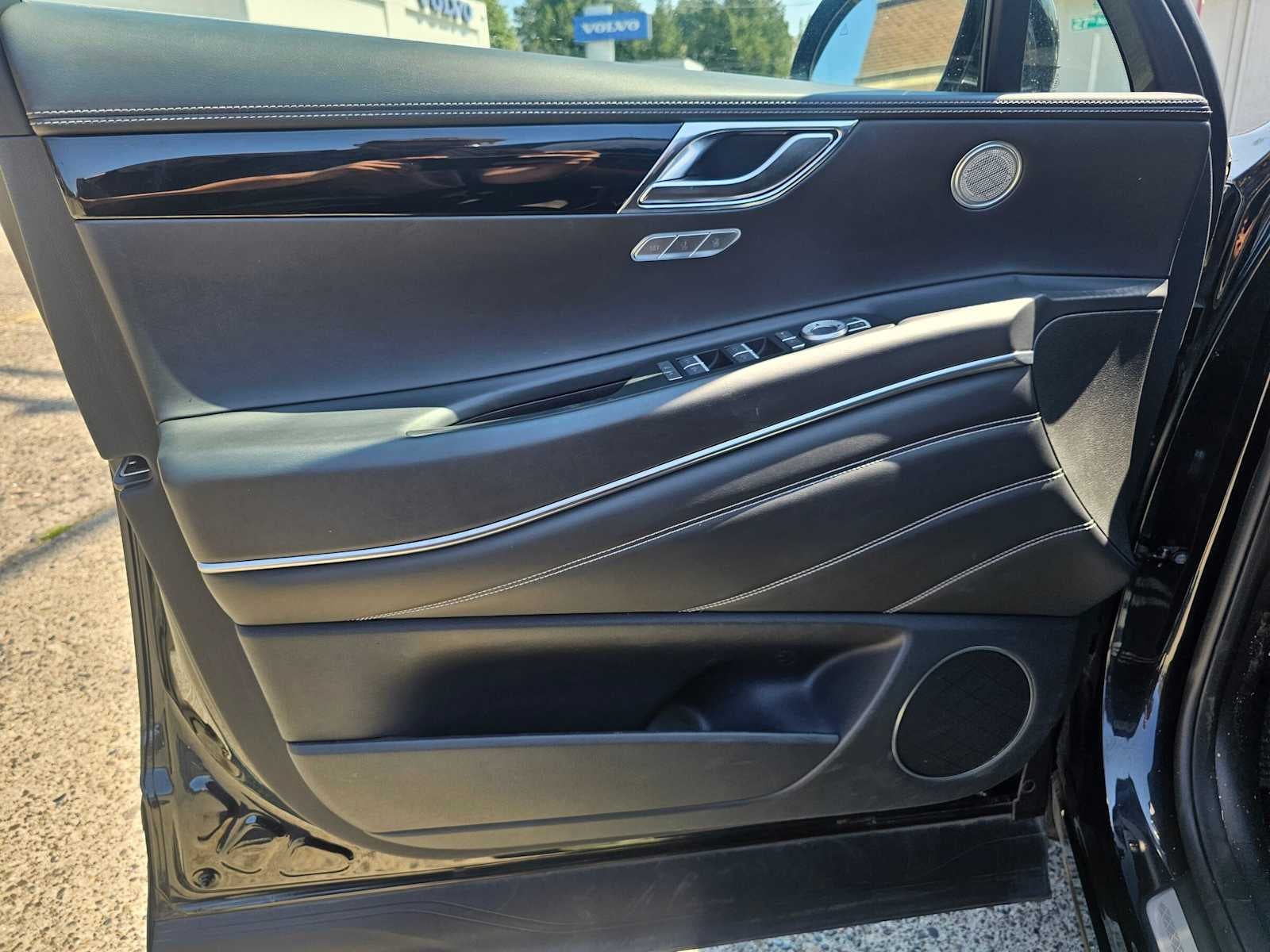 2025 Genesis GV80 2.5T Standard