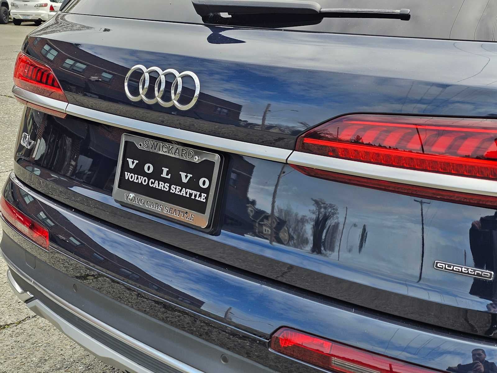 2023 Audi Q7 Premium Plus