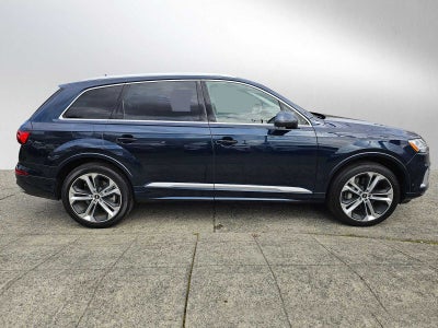 2023 Audi Q7 Premium Plus