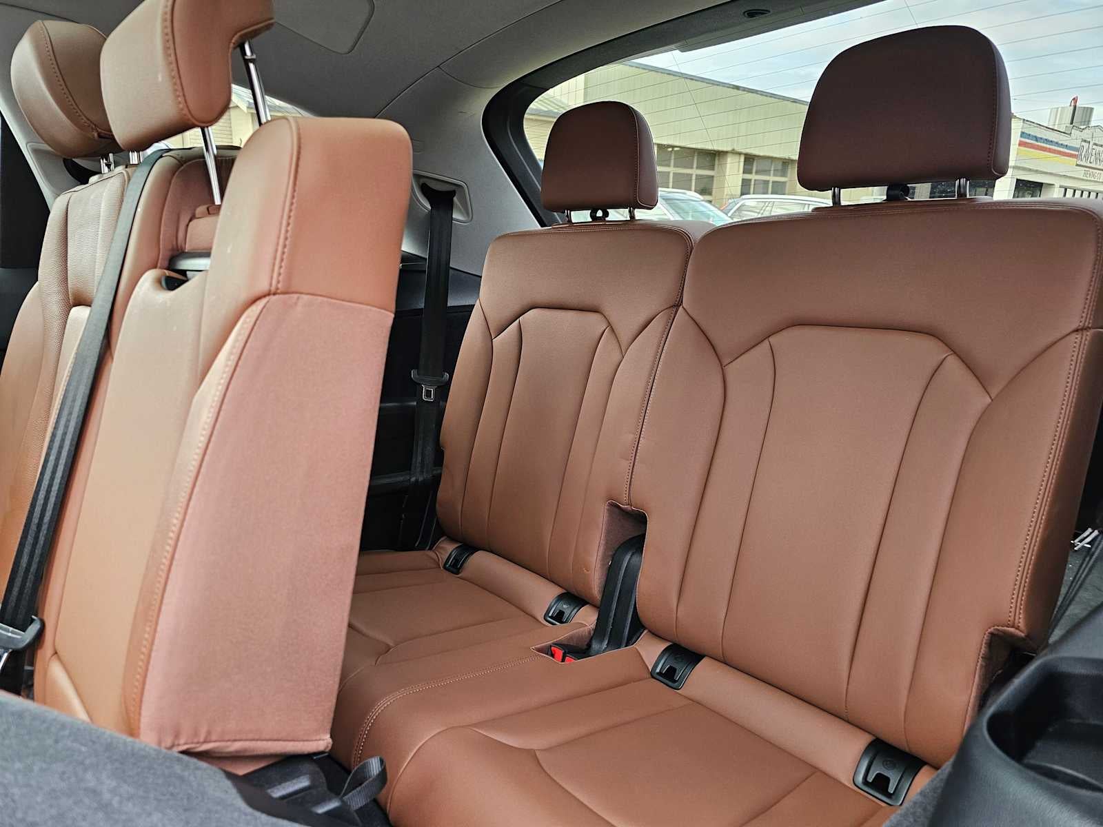 2023 Audi Q7 Premium Plus