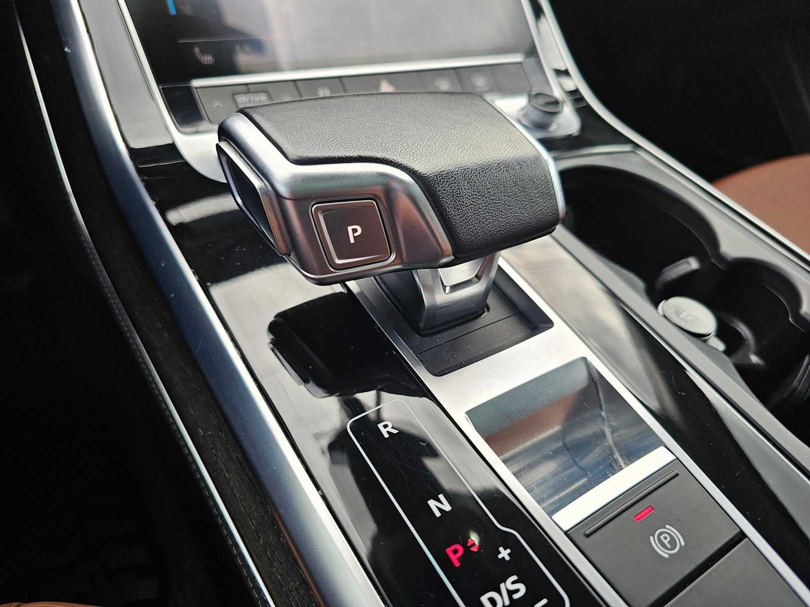 2023 Audi Q7 Premium Plus