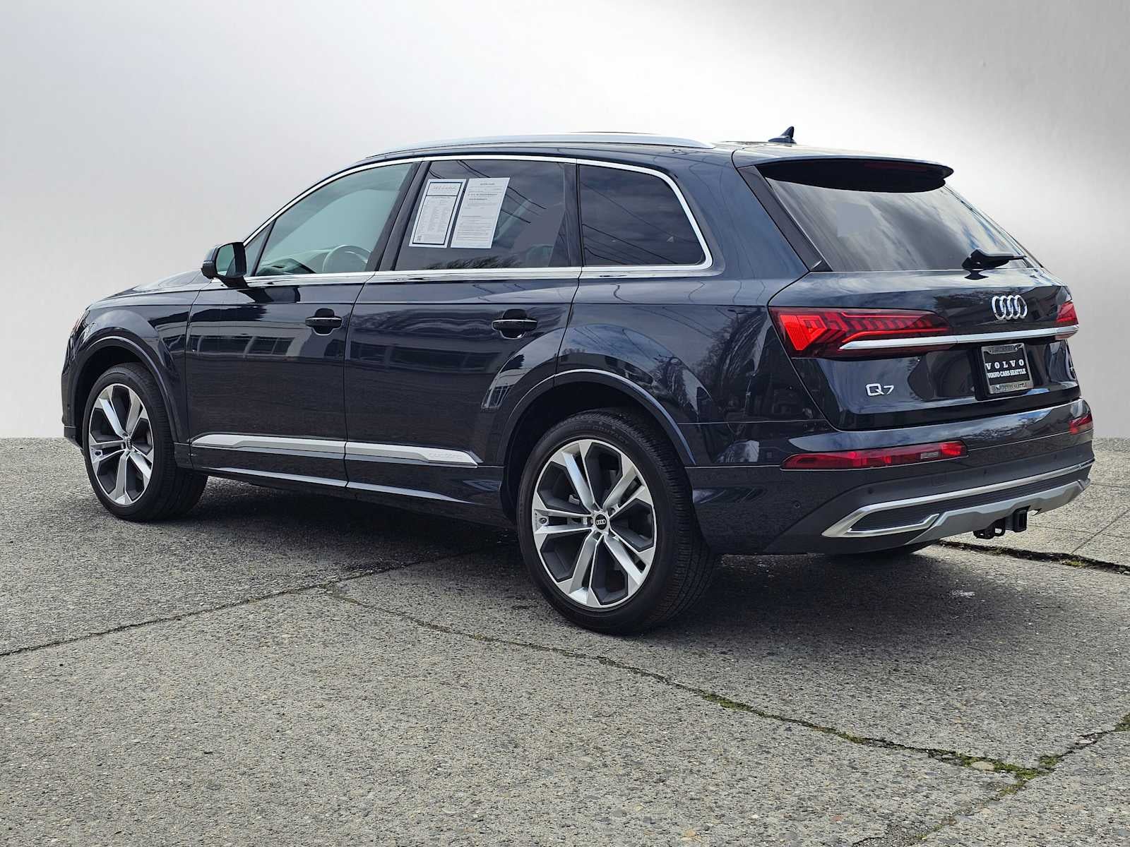 2023 Audi Q7 Premium Plus