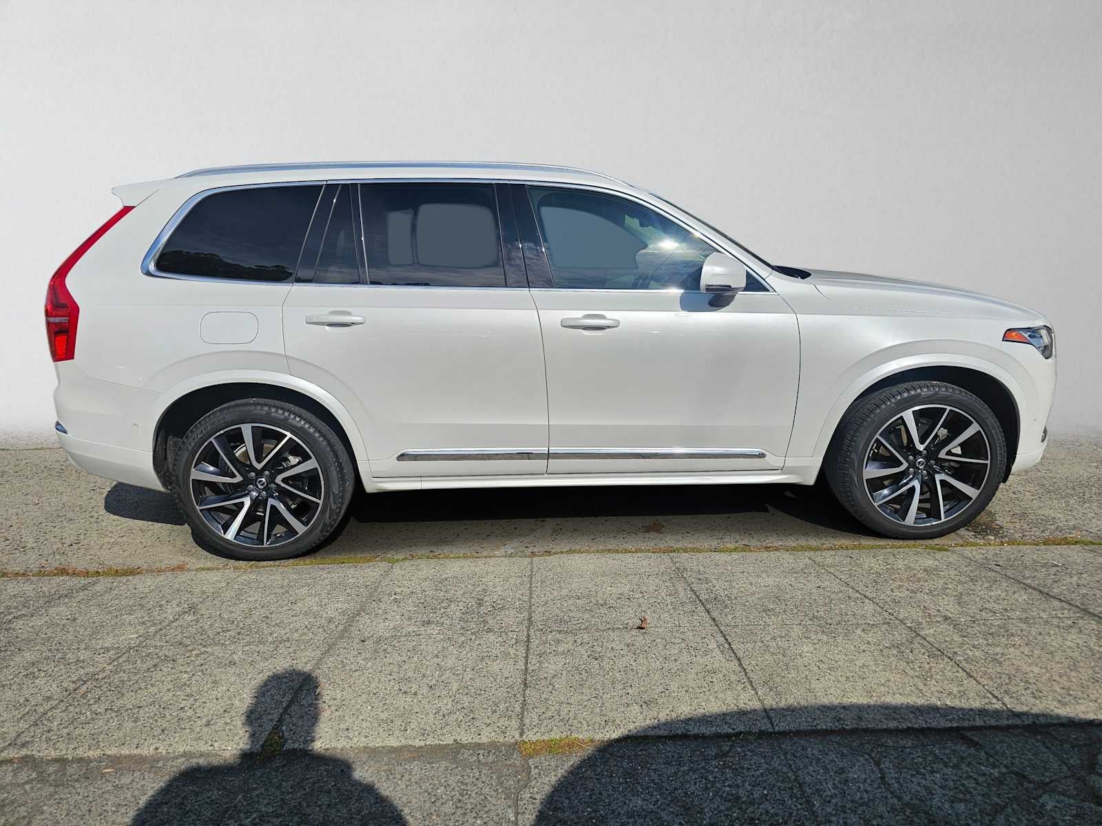 2023 Volvo XC90 Plus