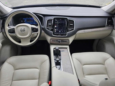 2023 Volvo XC90 Plus