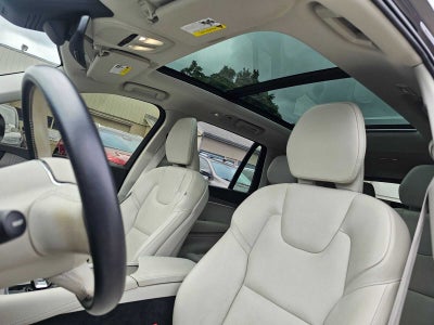 2023 Volvo XC90 Plus