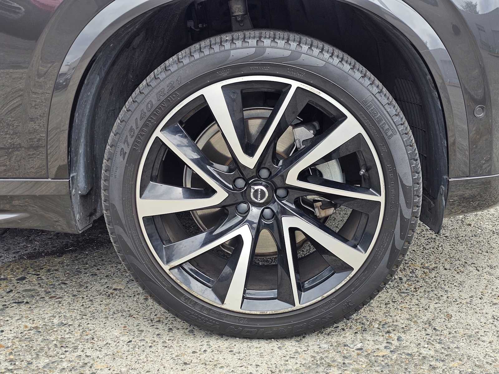 2023 Volvo XC90 Plus